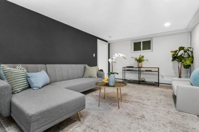19 Saint Mary's St, Newton, MA 02462