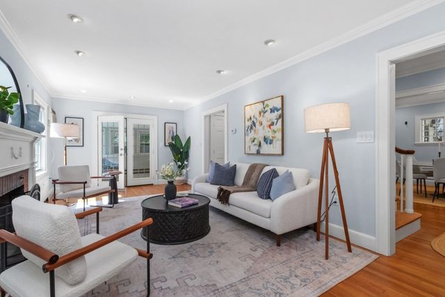 19 Saint Mary's St, Newton, MA 02462