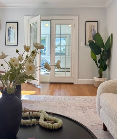 19 Saint Mary's St, Newton, MA 02462