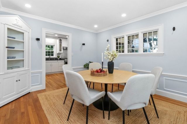 19 Saint Mary's St, Newton, MA 02462