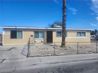 2700 BASSWOOD Avenue N/A, North Las Vegas, NV 89030