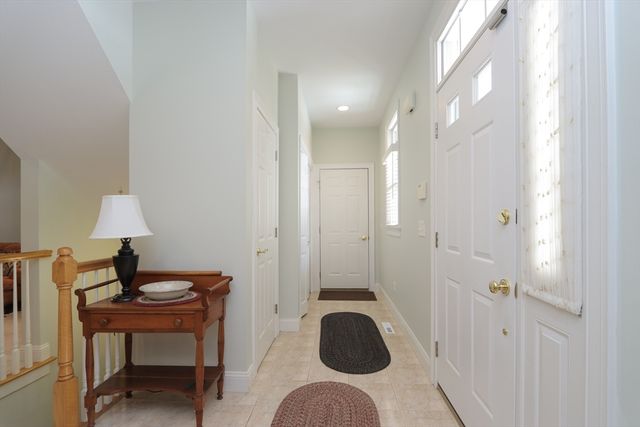 8 High Pine Circle 8, Wilbraham, MA 01095