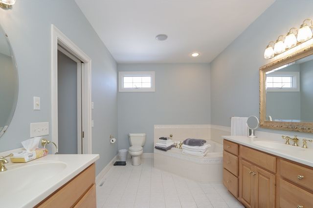 8 High Pine Circle 8, Wilbraham, MA 01095