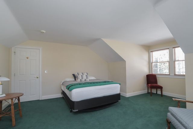 8 High Pine Circle 8, Wilbraham, MA 01095