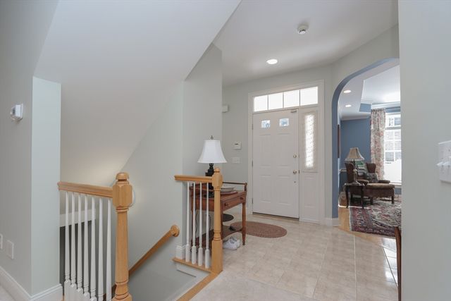 8 High Pine Circle 8, Wilbraham, MA 01095