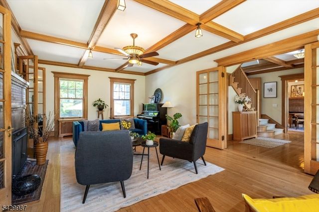 132 Christopher St, Montclair Twp., NJ 07042