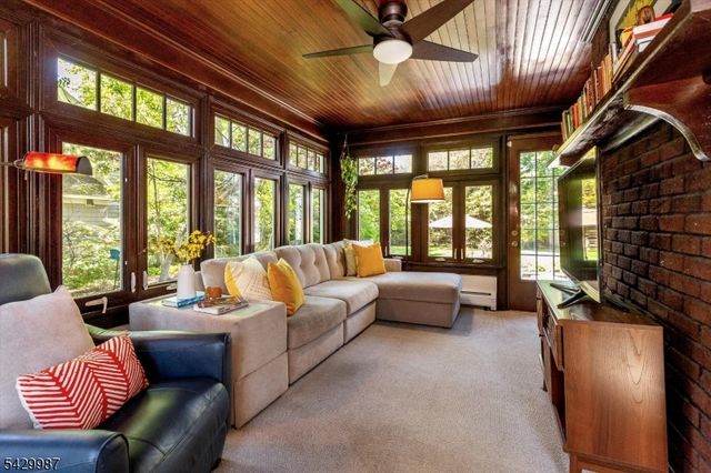 132 Christopher St, Montclair Twp., NJ 07042