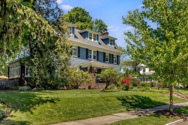 132 Christopher St, Montclair Twp., NJ 07042