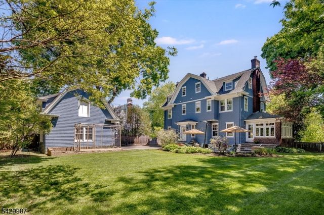 132 Christopher St, Montclair Twp., NJ 07042