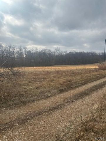 285 Graves, Foley, MO 63347