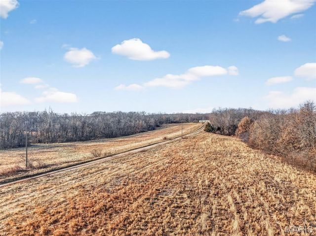 285 Graves, Foley, MO 63347