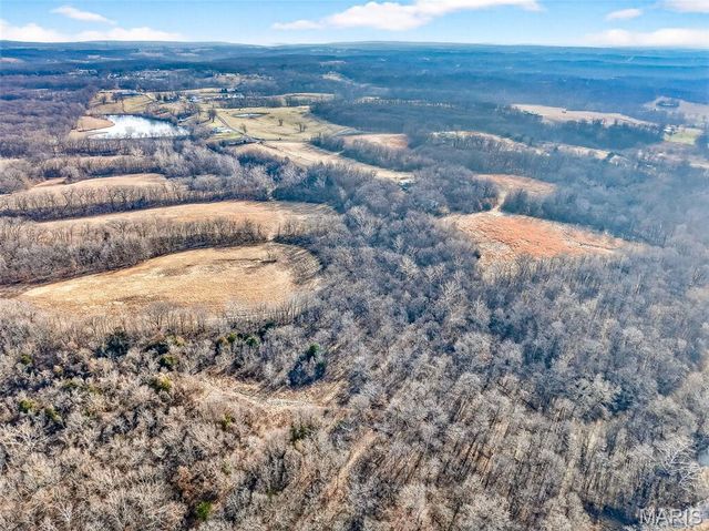 285 Graves, Foley, MO 63347