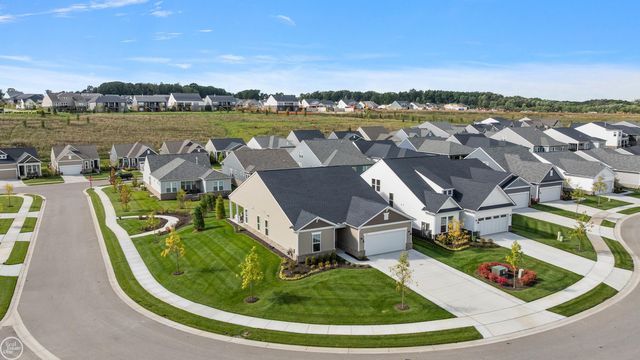 4162 Flagstone Drive, Milford, MI 48381