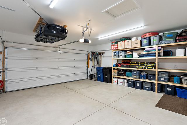 4162 Flagstone Drive, Milford, MI 48381