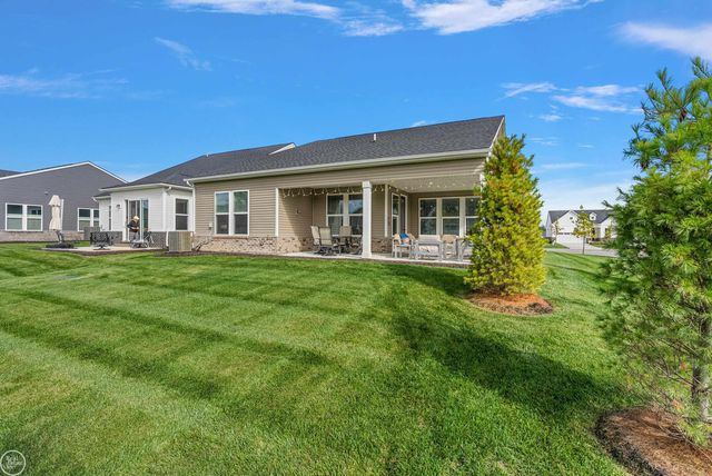 4162 Flagstone Drive, Milford, MI 48381