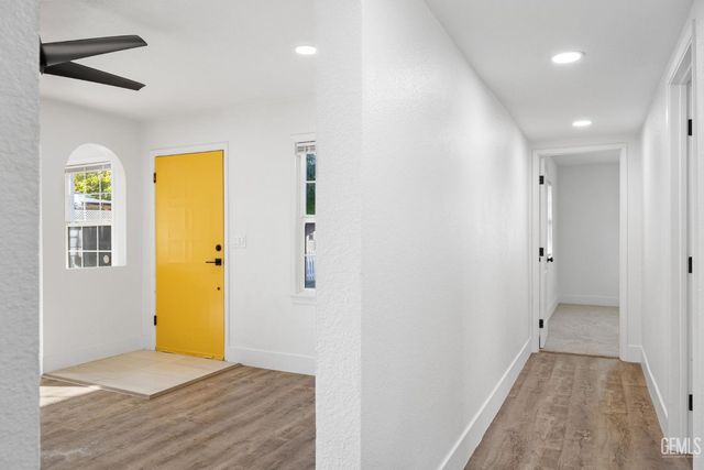 1209 Woodrow Avenue, Bakersfield, CA 93308