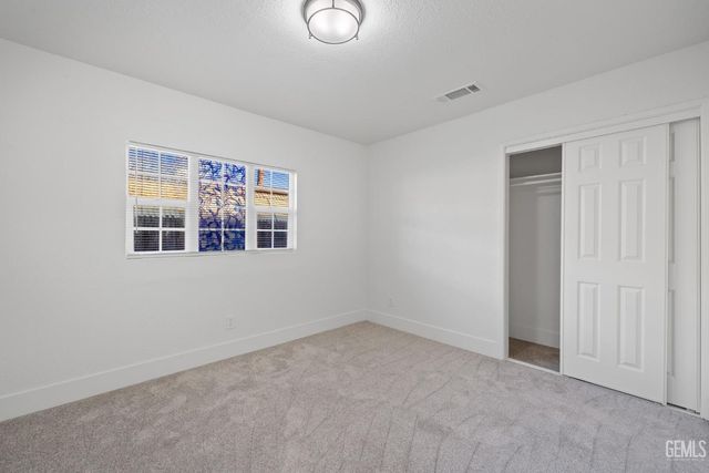 1209 Woodrow Avenue, Bakersfield, CA 93308