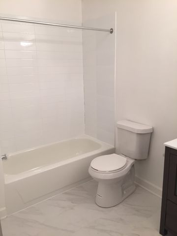 644 W Wrightwood Avenue 15, Chicago, IL 60614