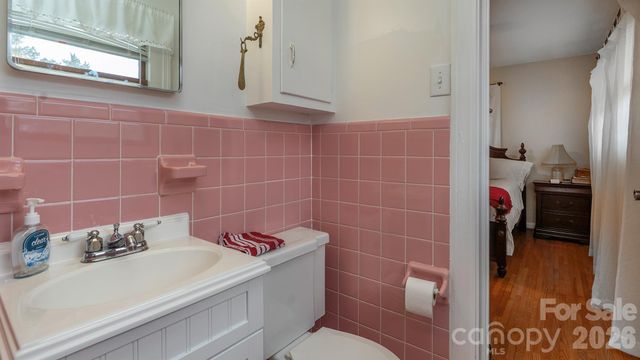 2700 Mount Pleasant Road S, Mount Pleasant, NC 28124