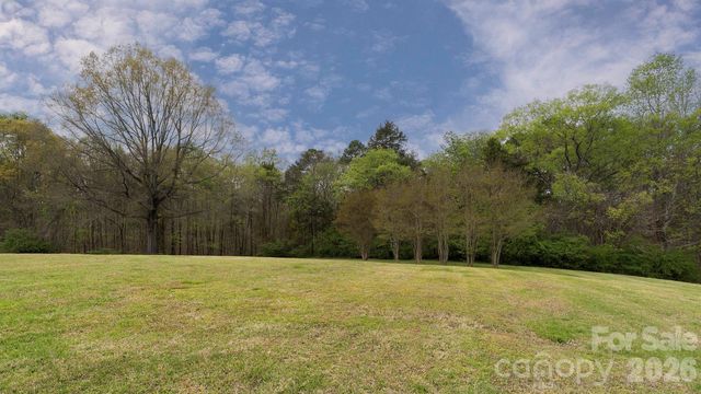 2700 Mount Pleasant Road S, Mount Pleasant, NC 28124