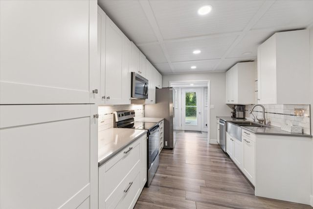 8590 Greenfield Highway, Bellevue, MI 49021