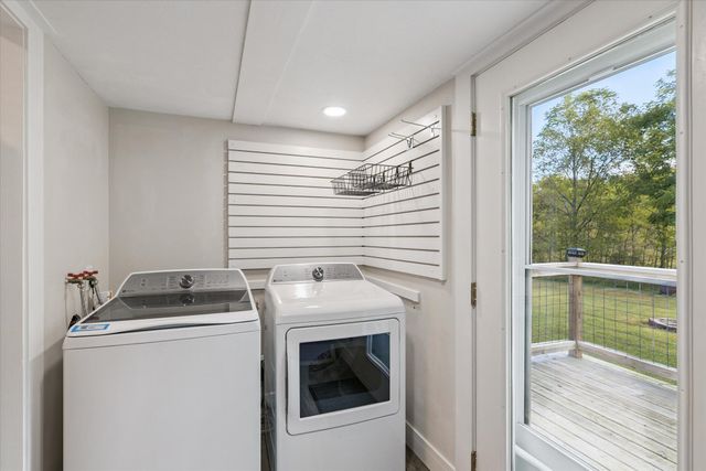 8590 Greenfield Highway, Bellevue, MI 49021