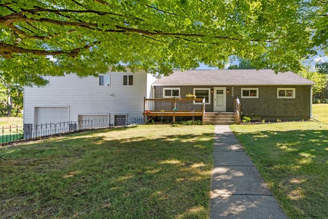 8590 Greenfield Highway, Bellevue, MI 49021