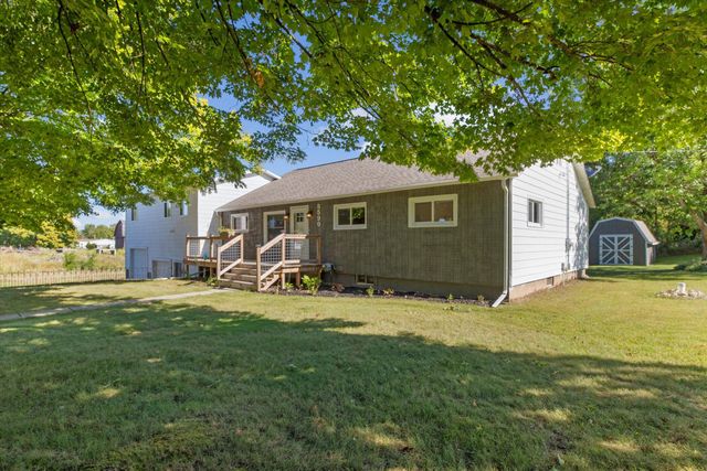 8590 Greenfield Highway, Bellevue, MI 49021