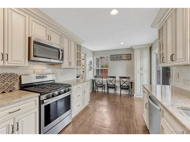 1120 S Flower Cir, Lakewood, CO 80232