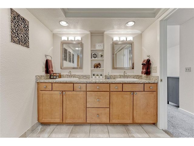 1120 S Flower Cir, Lakewood, CO 80232