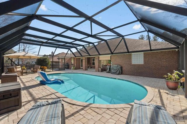 7048 Flintwood St, Navarre, FL 32566