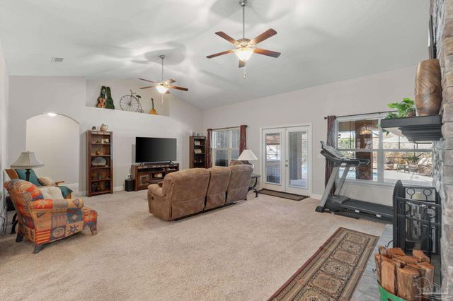 7048 Flintwood St, Navarre, FL 32566