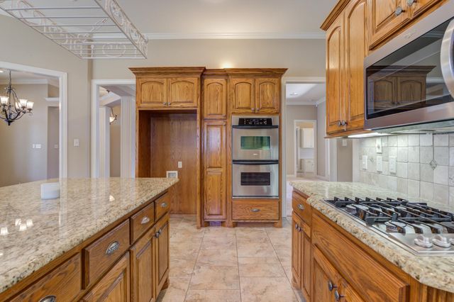 6017 87th Street, Lubbock, TX 79424