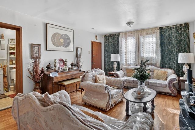 1623 Norman Street, Ridgewood, NY 11385