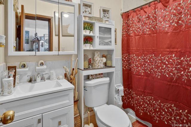 1623 Norman Street, Ridgewood, NY 11385