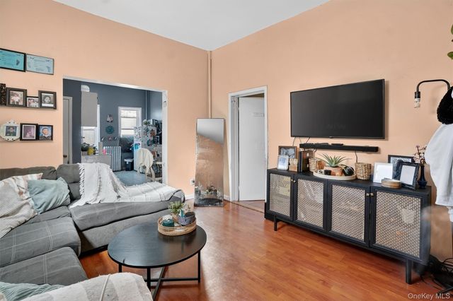 1623 Norman Street, Ridgewood, NY 11385