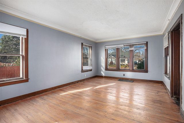 1506 Lane Boulevard, Kalamazoo, MI 49001