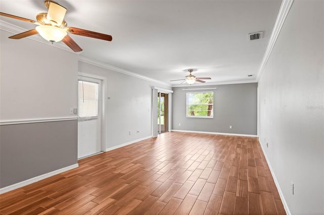 2011 HADRIAN COURT 2011, Sun City Center, FL 33573