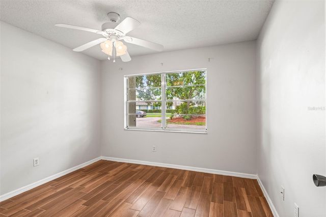 2011 HADRIAN COURT 2011, Sun City Center, FL 33573