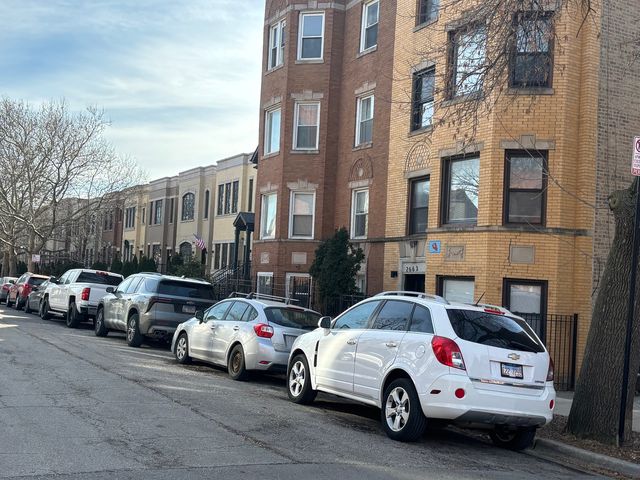 2665 W Medill Avenue, Chicago, IL 60647