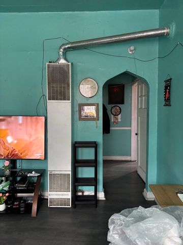 2665 W Medill Avenue, Chicago, IL 60647