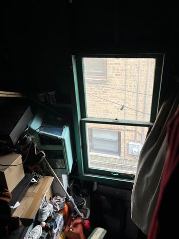 2665 W Medill Avenue, Chicago, IL 60647