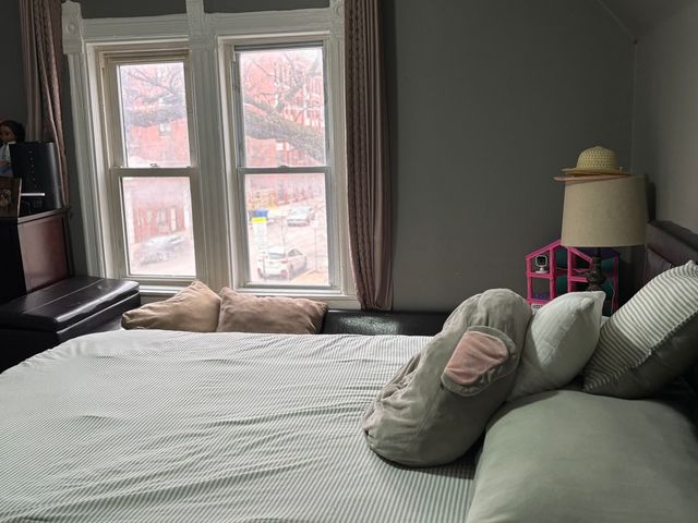 2665 W Medill Avenue, Chicago, IL 60647