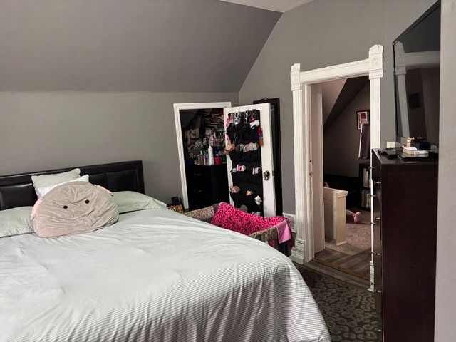 2665 W Medill Avenue, Chicago, IL 60647