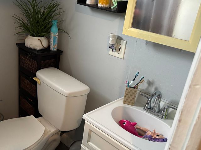 2665 W Medill Avenue, Chicago, IL 60647