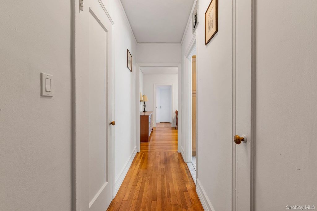5140 30th Avenue 4A, Woodside, NY 11377 — photo 2