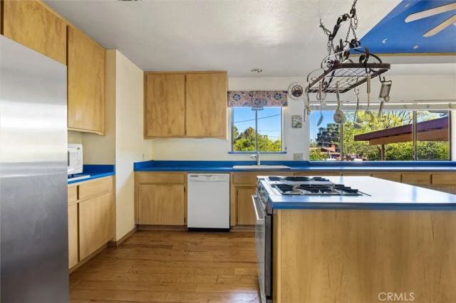 7650 Carmelita Avenue, Atascadero, CA 93422