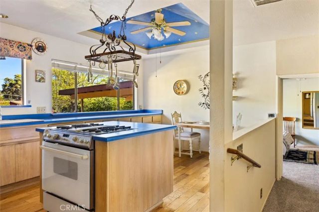 7650 Carmelita Avenue, Atascadero, CA 93422