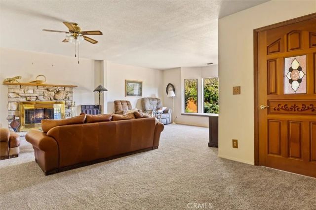 7650 Carmelita Avenue, Atascadero, CA 93422