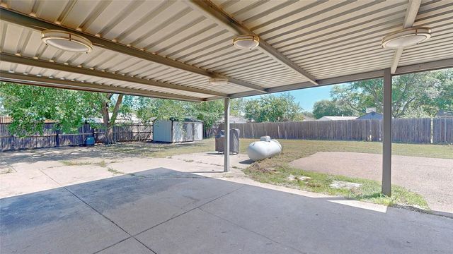 438 Willow Springs Drive, Coppell, TX 75019